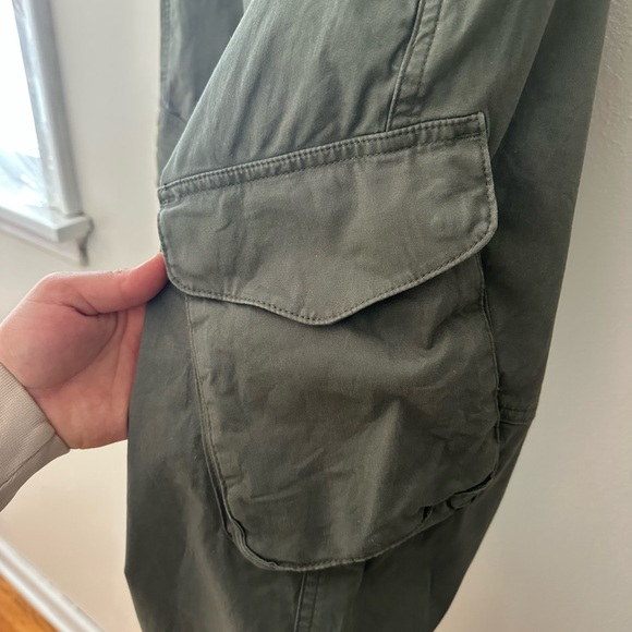 Abercrombie & Fitch Dark Green Cargo Pants - Picture 4 of 7